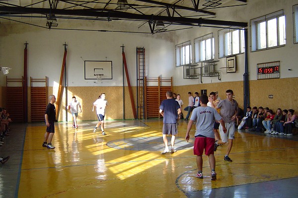 24-hodinový basketbal